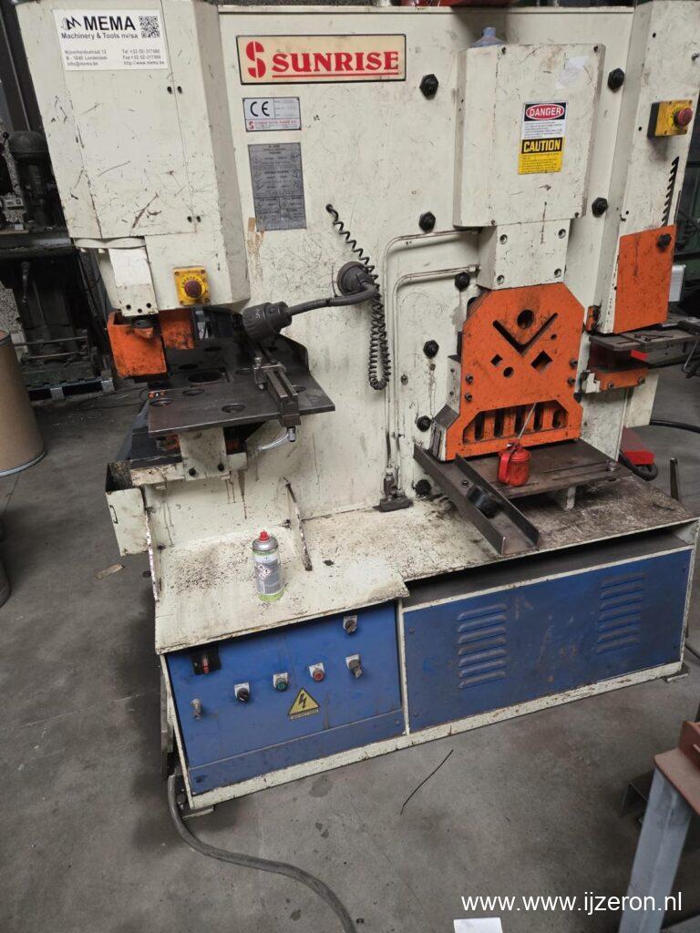 Sunrise pons/knipper