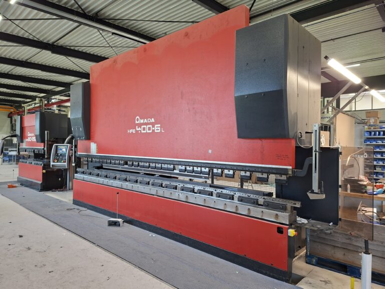 Amada 400T
