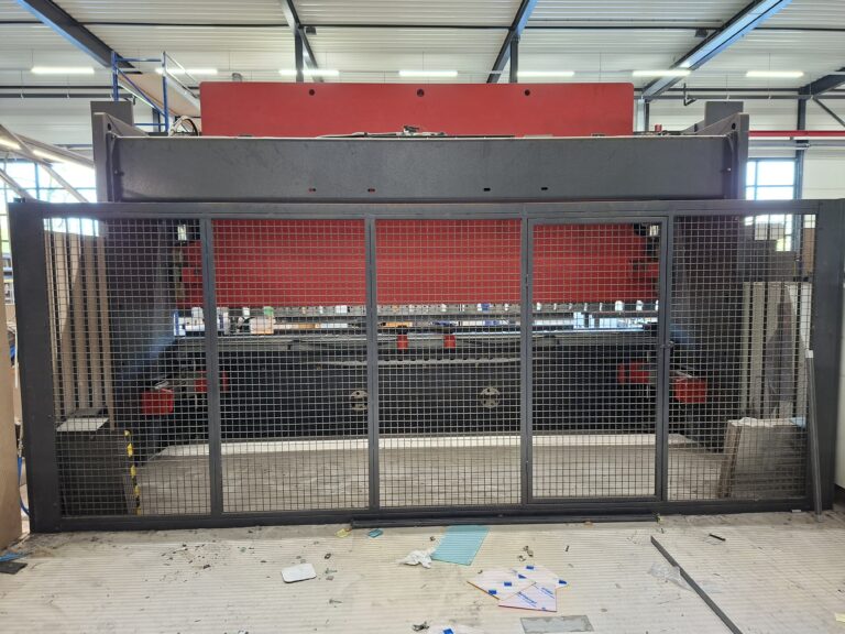 Amada 400T